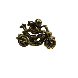 Vintage Signed Camco Gold Tone Winged Biker Angel Motorcycle Brooch Pin 1980s